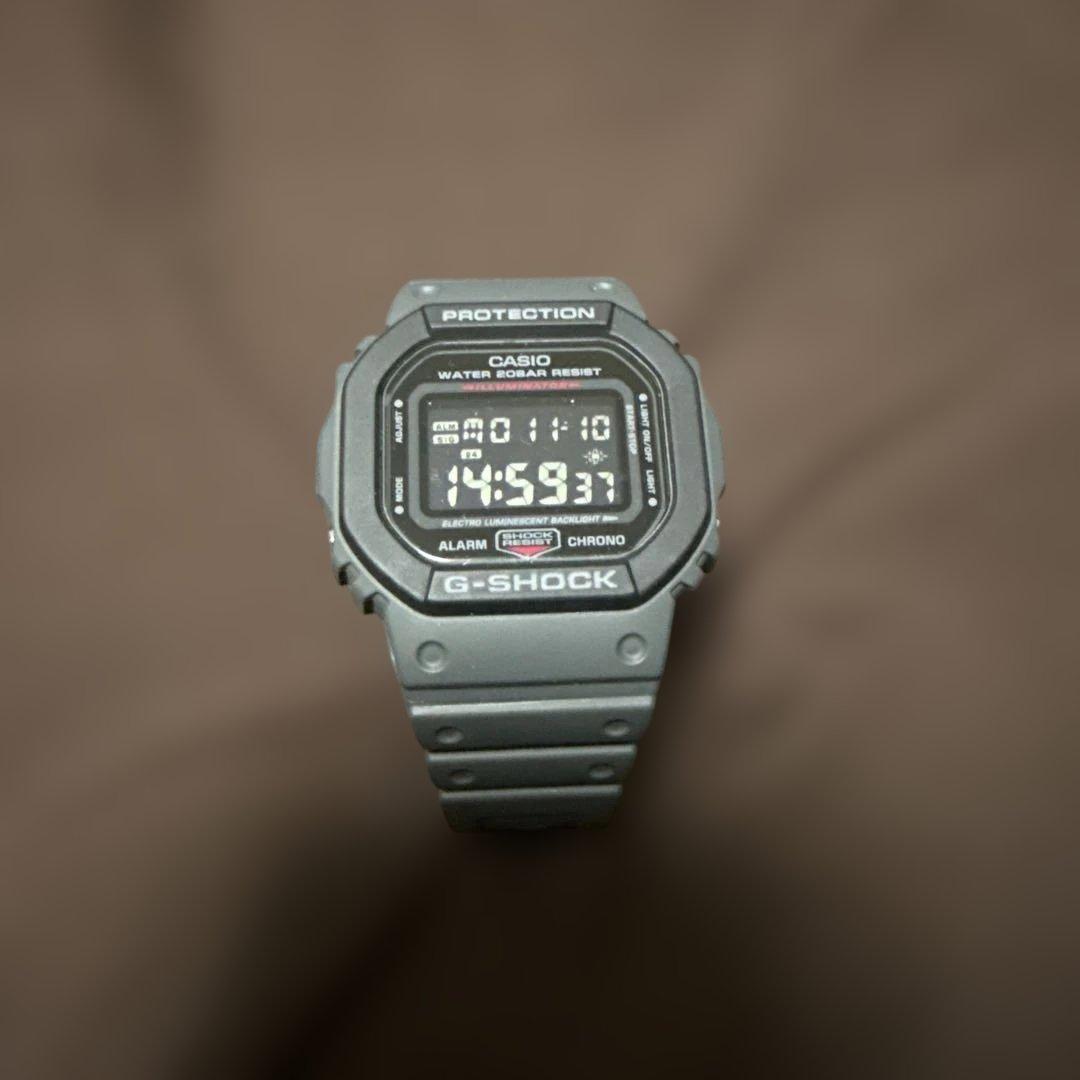 時計 G-SHOCK DW-5610SU