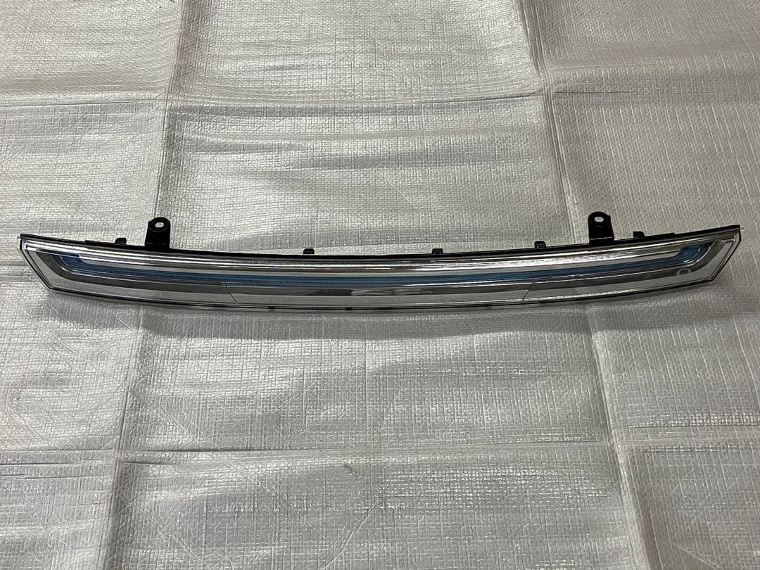 ♦︎ダイハツタントカスタムLA600SLEDイルミネーショングリル★ホワイト発光★