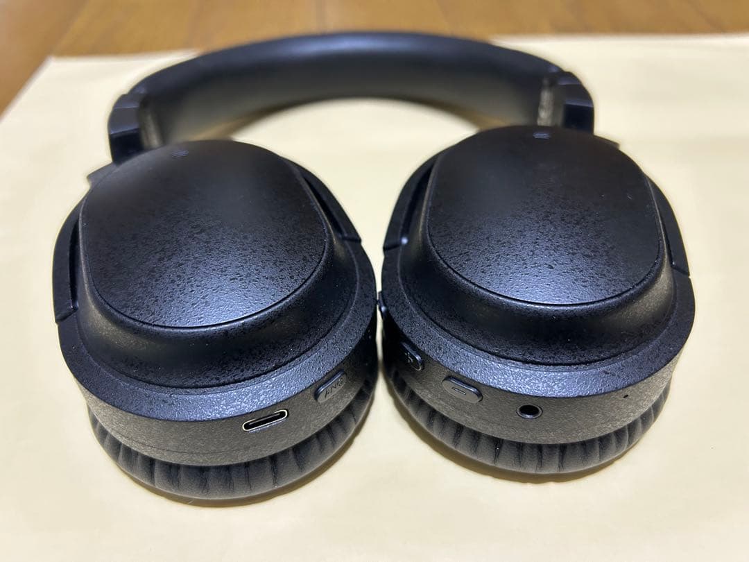 final UX3000 ブラック ワイヤレスヘッドホン