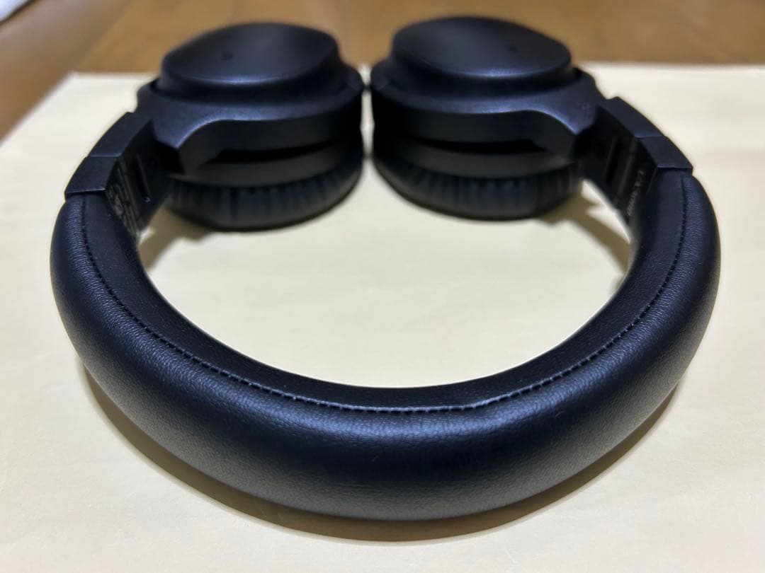 final UX3000 ブラック ワイヤレスヘッドホン
