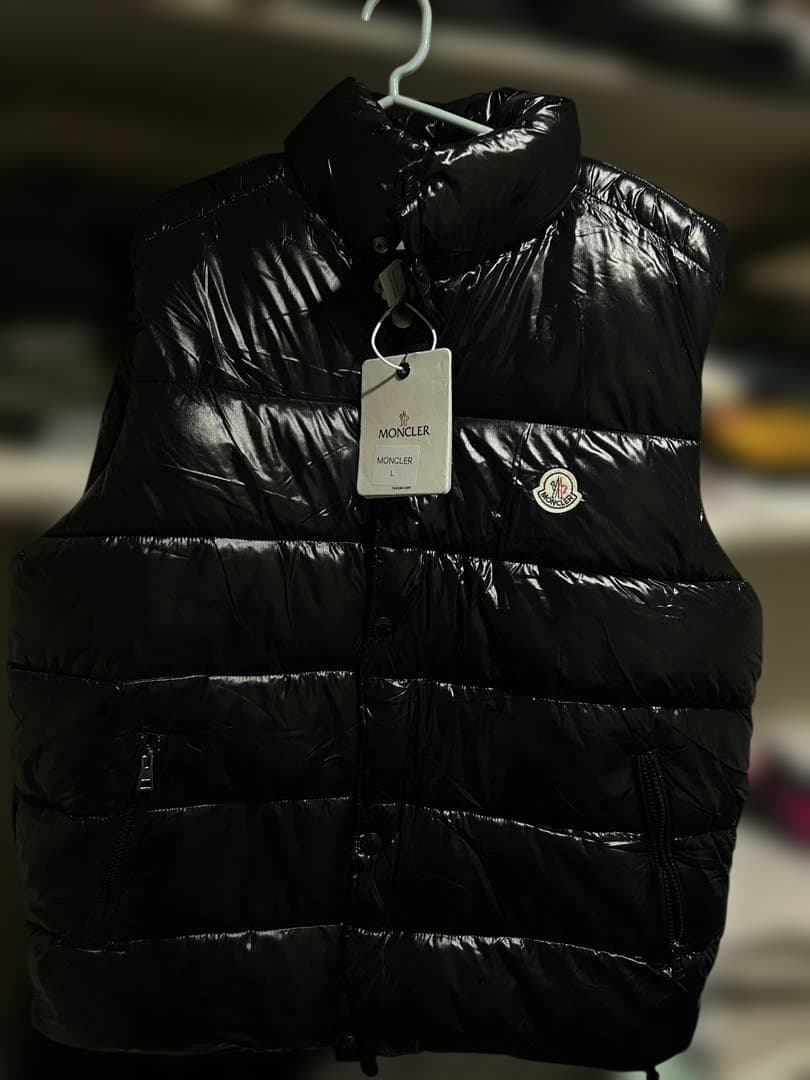 MONCLER ブラック ダウンベスト　サイズ-L