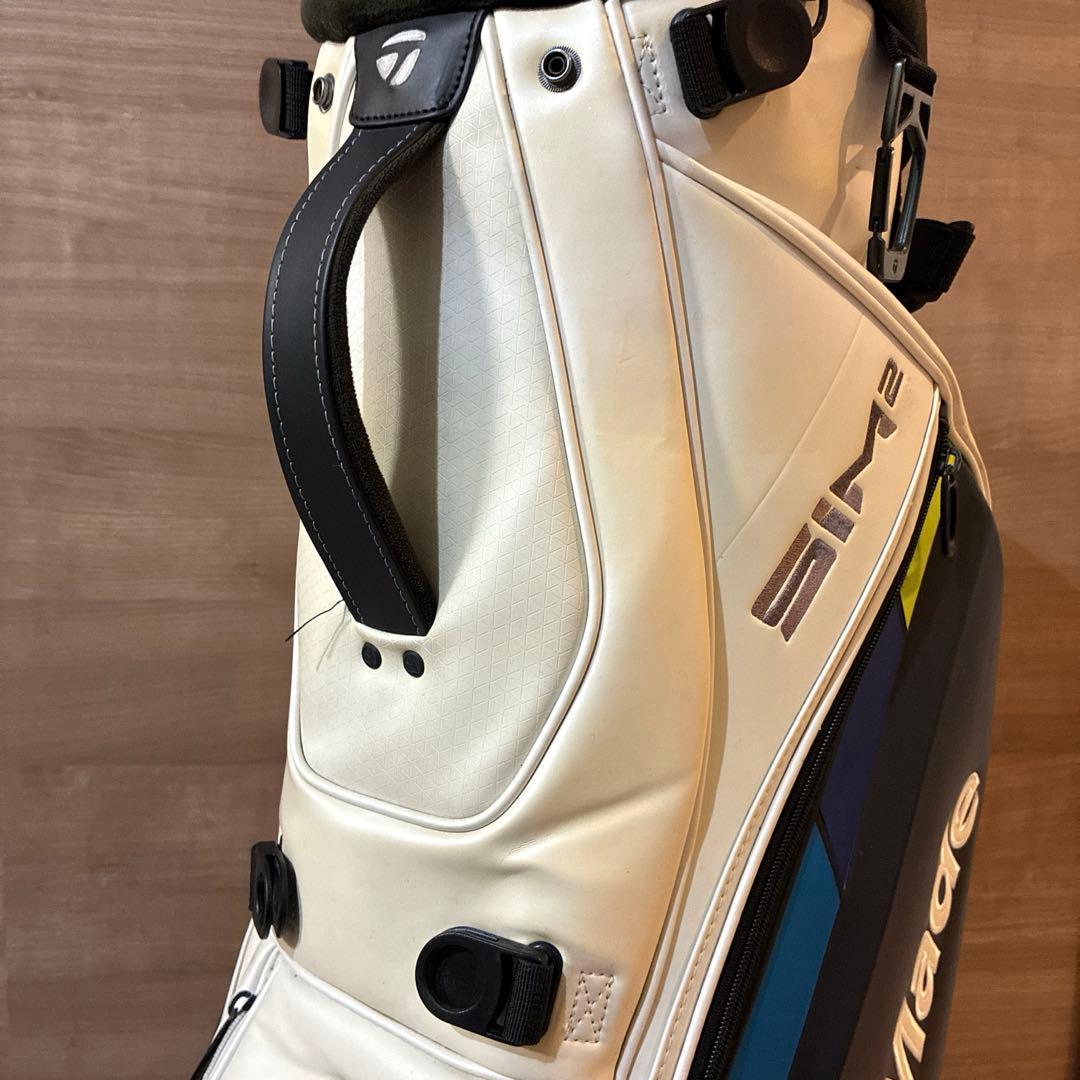 TaylorMade SIM2 キャディバッグ ホワイト/ブラック/ブルー