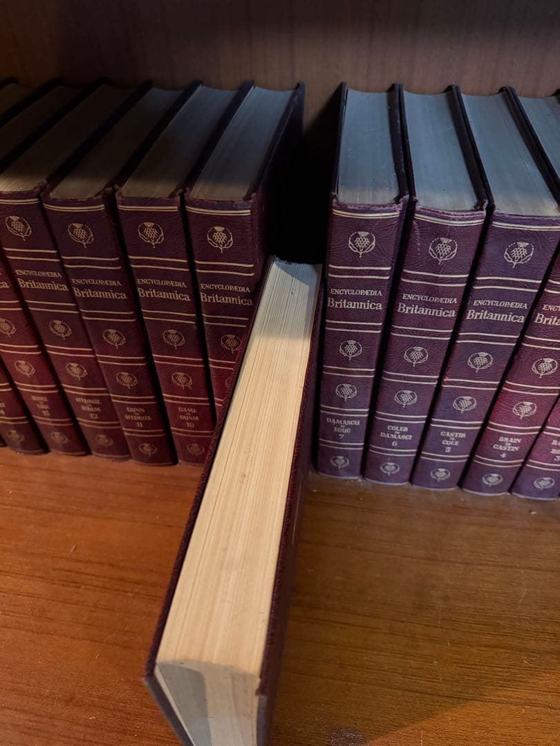 【はるな】Encyclopedia Britannica 全24巻+別巻②