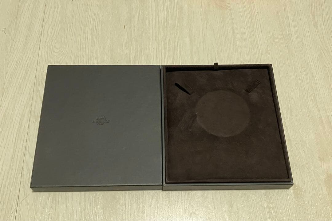 エルメス　シェーヌダンクル　ネックレス空箱　大きめサイズ