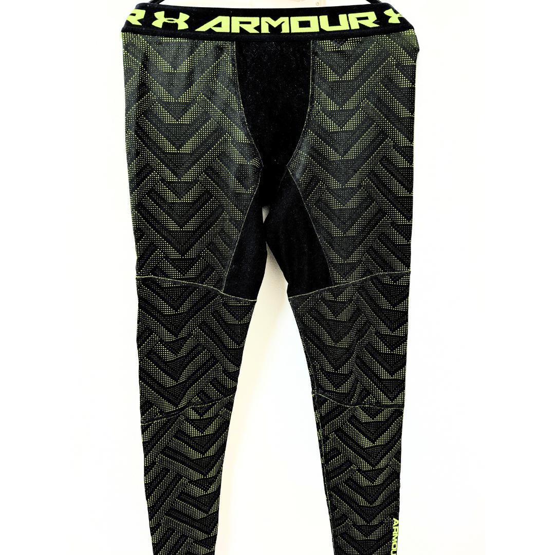 【UNDER ARMOUR（アンダーアーマー）】アンダーウェア上下セット