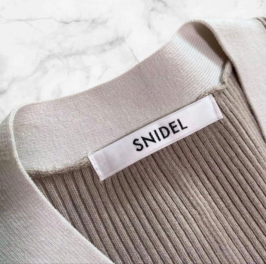 SNIDEL フロントボタン　リブニットワンピース