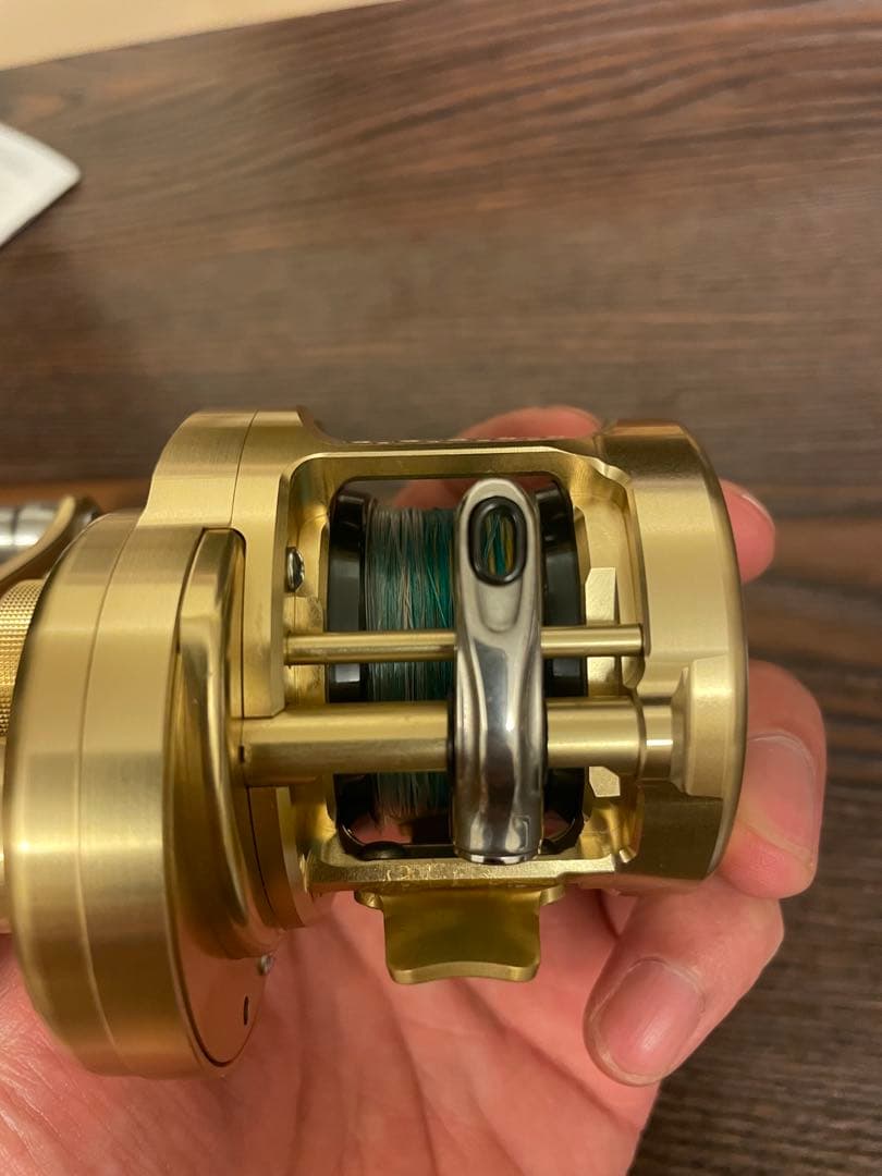 SHIMANO 14 OCEA CONQUEST 200HG ゴールド 右