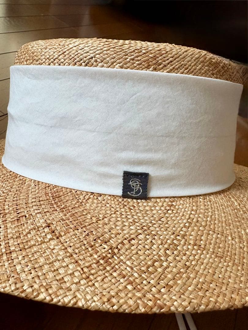 鈴木六夏さん THE9SHOP カンカン帽 KANKAN HAT 白