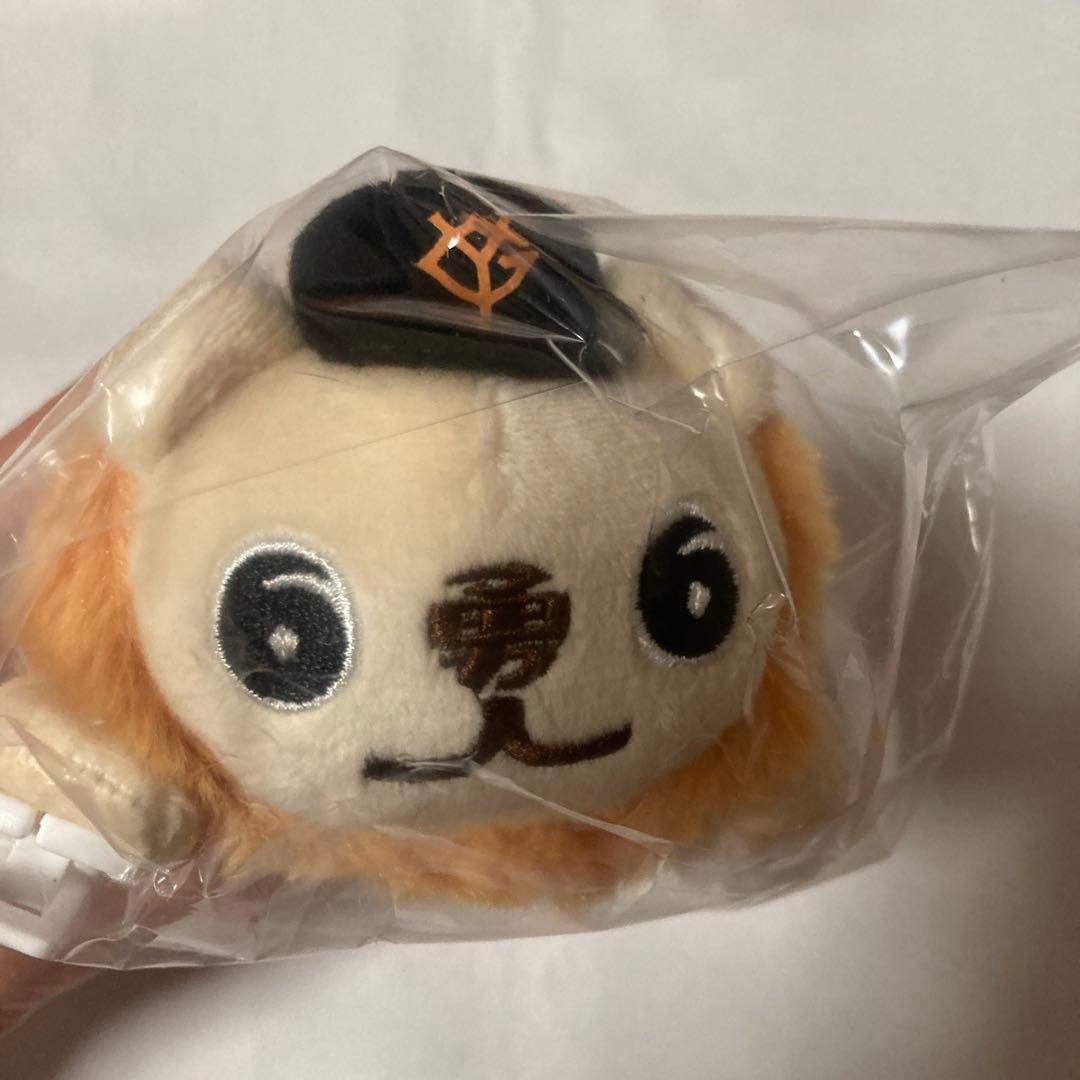 GIANTS フェイスダイカットクッション ・肩のりマスコットライオンハヤト