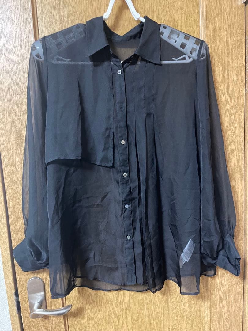 HARE ハレ　パートプリーツシアーシャツ お値下げ不可