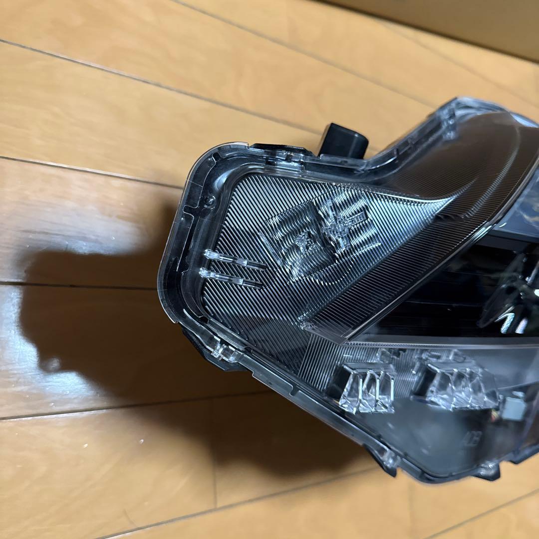日産ルークス　B40系　LEDヘッドライト左　美品