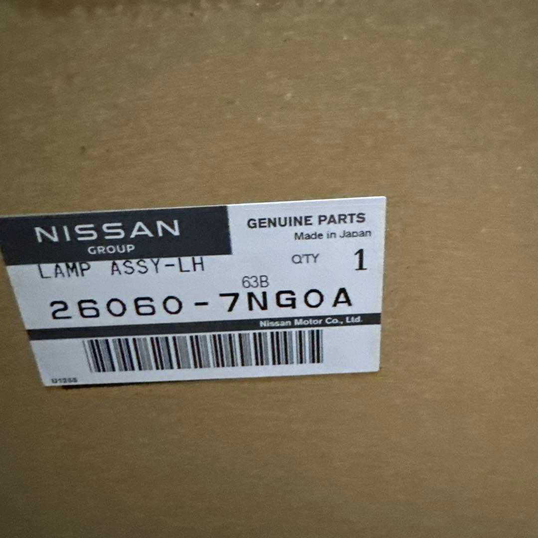 日産ルークス　B40系　LEDヘッドライト左　美品