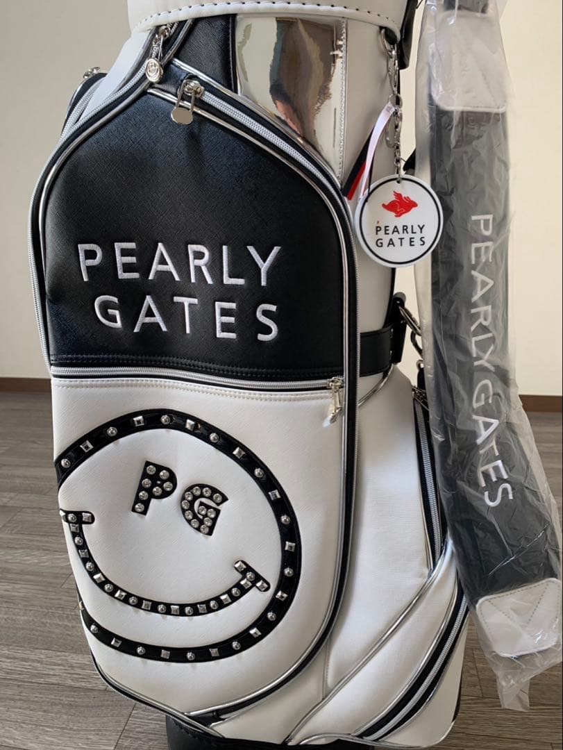 PEARLY GATES キャリー付　キャディバッグ　ブラック&シルバー