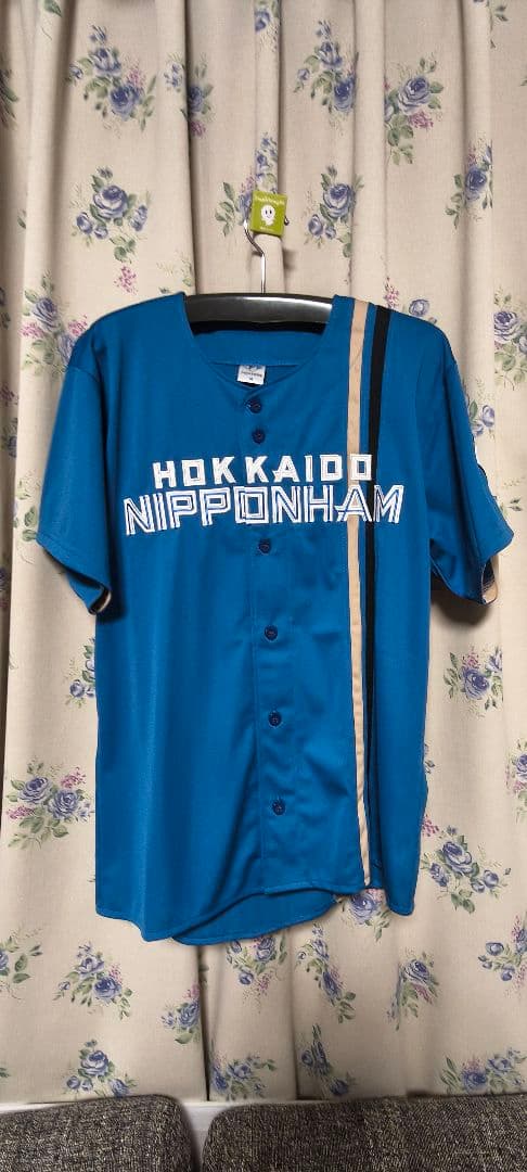 北海道日本ハムファイターズ伊藤大海選手ビジターユニフォーム Mサイズ