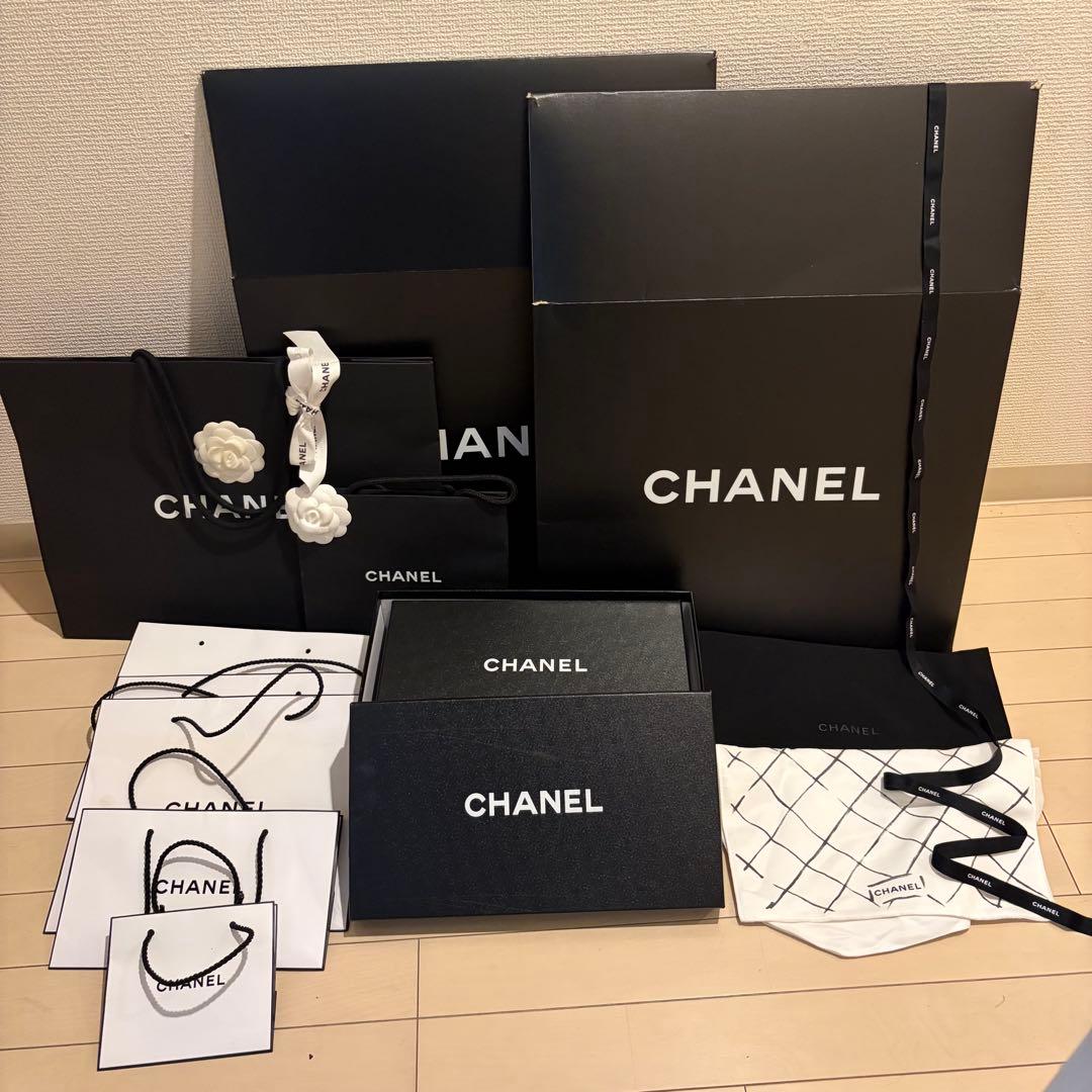 CHANELバッグ用特大ボックス空箱保存袋ポーチショッパーセット空箱15個まとめ