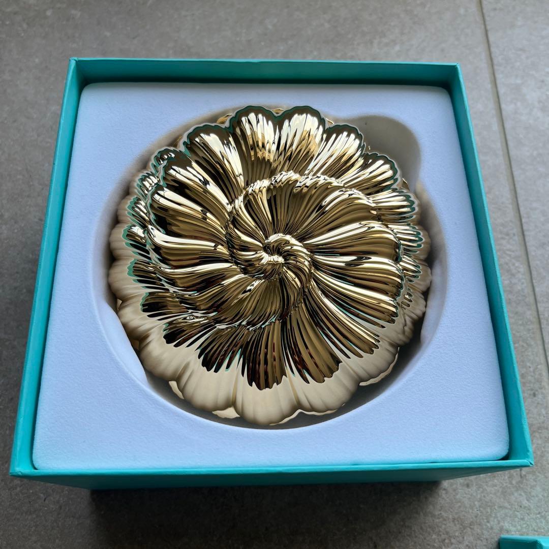 Tiffany & Co. ゴールド貝殻型小物入れ