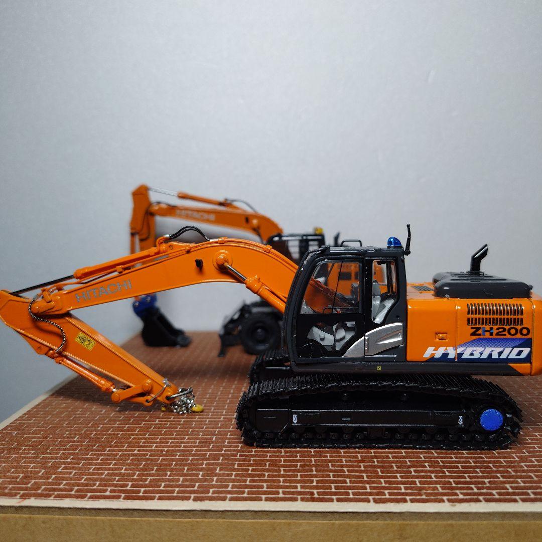 HITACHI ZH200 クレーン仕様機(1/50) 日立建機 ZAXIS