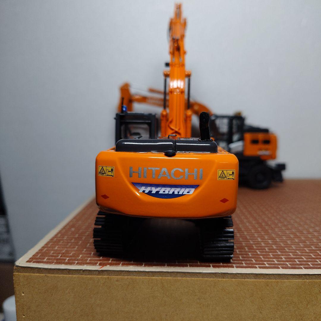 HITACHI ZH200 クレーン仕様機(1/50) 日立建機 ZAXIS