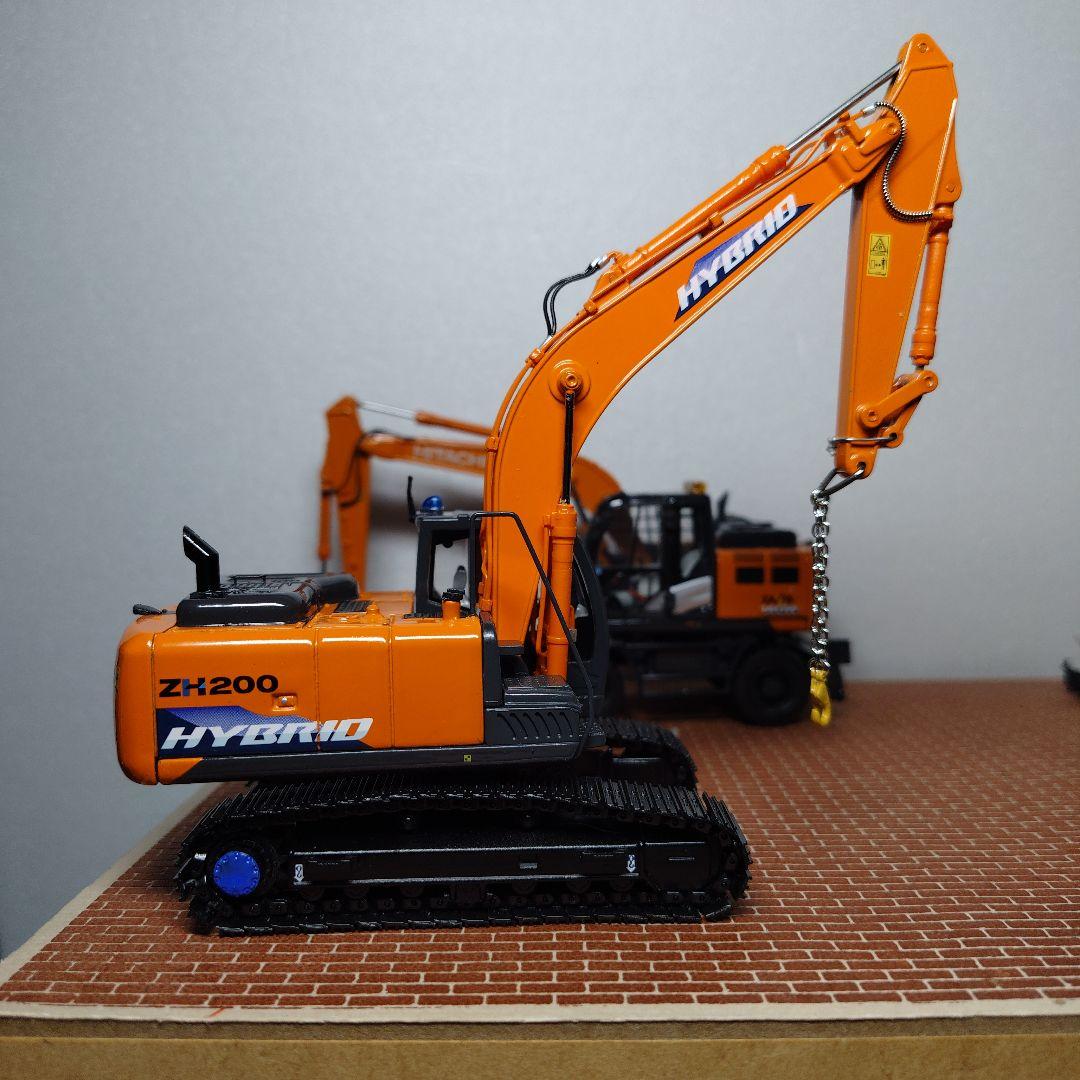 HITACHI ZH200 クレーン仕様機(1/50) 日立建機 ZAXIS