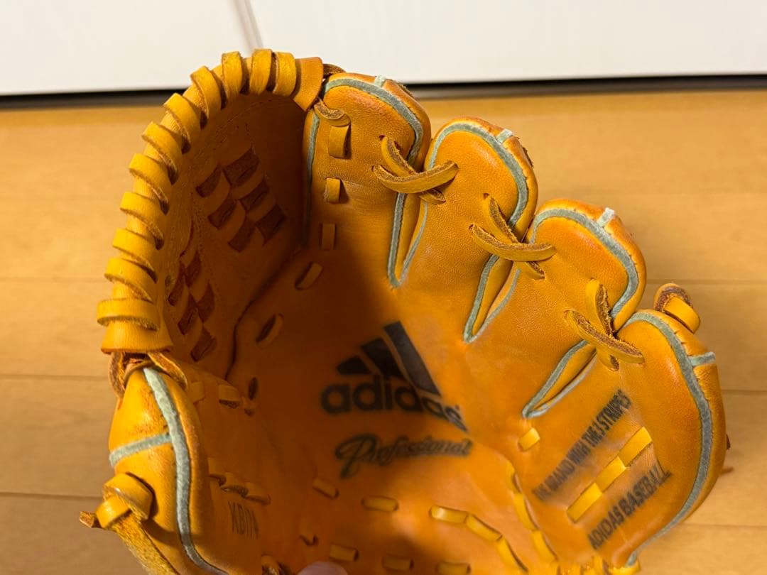 たくや　アディダス　adidas 小学生　野球　グローブ　投手　内野　美品