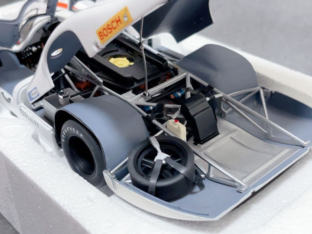 sakaeru908　オートアート　1/18 Porsche 917