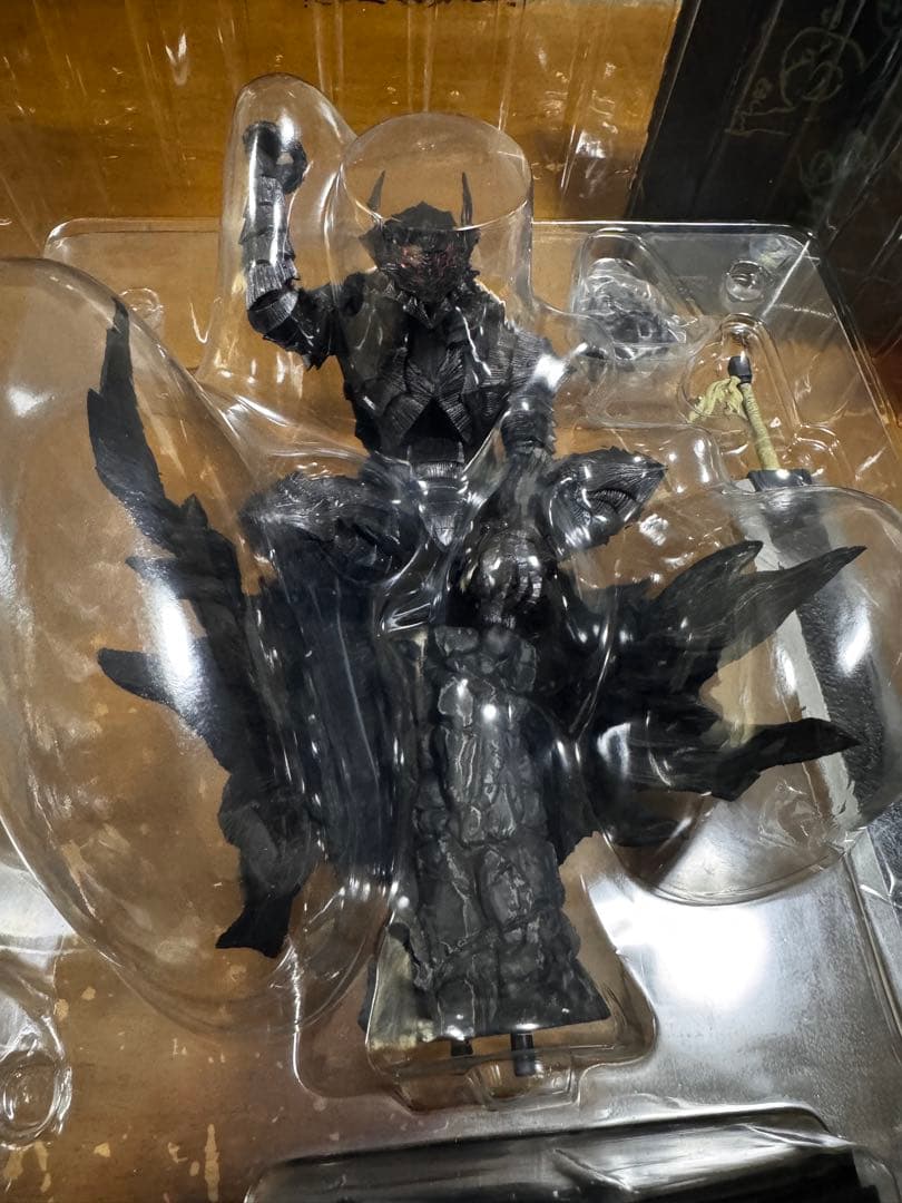 美品　狂戦士の甲冑　ガッツ　ポップアップパレード　フィギュア　箱あり