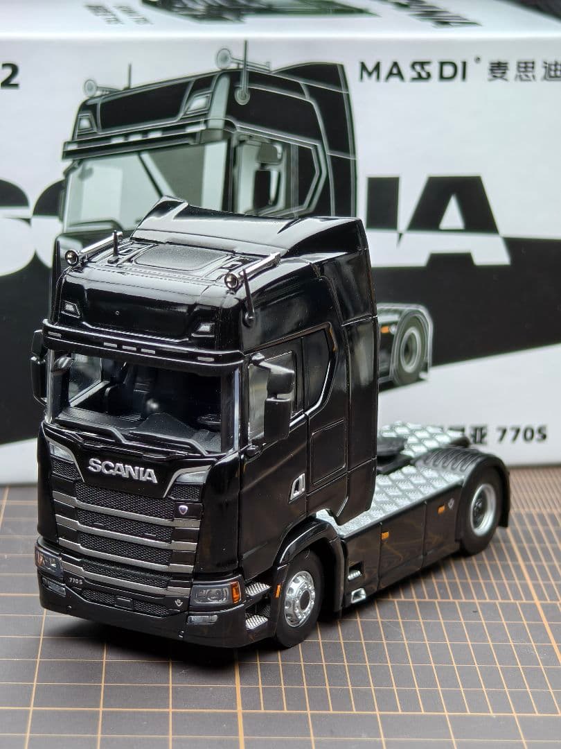 1/64 MASDI スカニア 770S トラクターヘッド ブラック