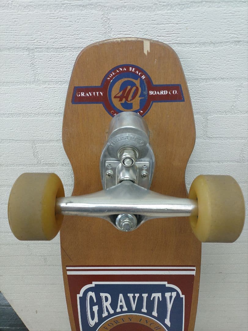 Gravity Park Model 40インチ スラスター2　スケートボード