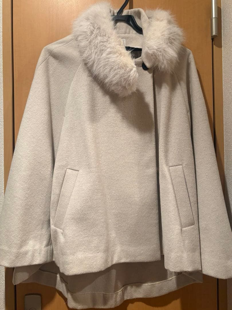 ショートケープコート　snidel