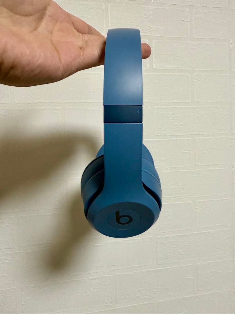 K*s様 Beats Solo 4 Bluetoothワイヤレスヘッドホン