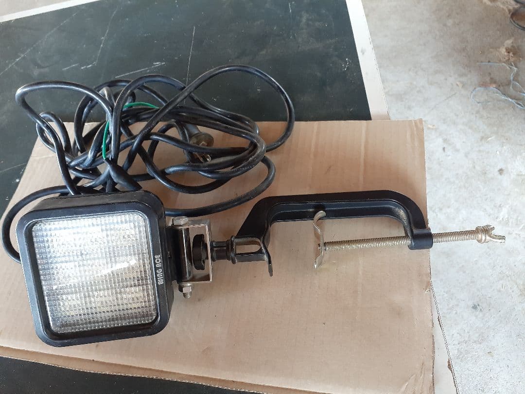 LED投光器　サンダービーム