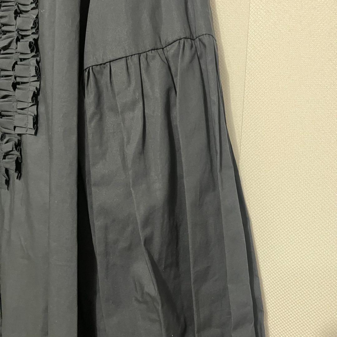 FENNEL【新品】フェンネルフリル付袖タック切替ネイビーシャツ ブラウス