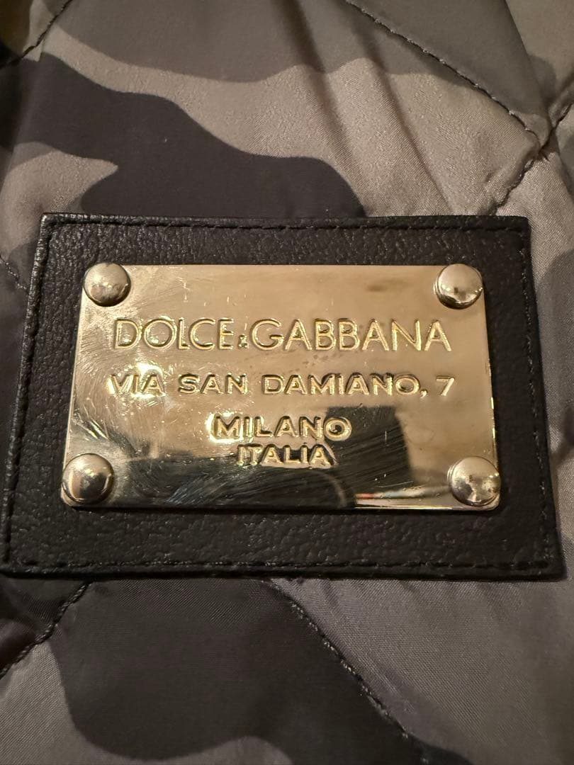 Dolce & Gabbana カモフラージュ ダウンベスト
