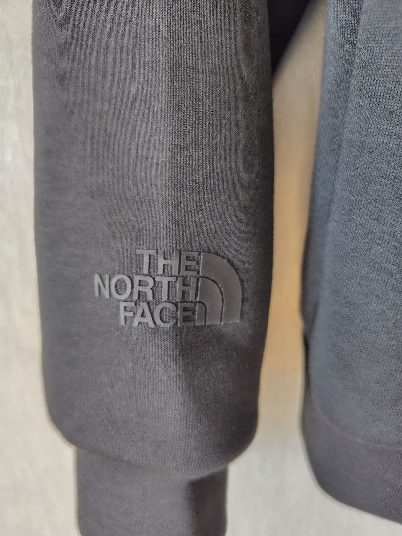 THE NORTH FACE テックエアースウェットフーディ(レディース)XL