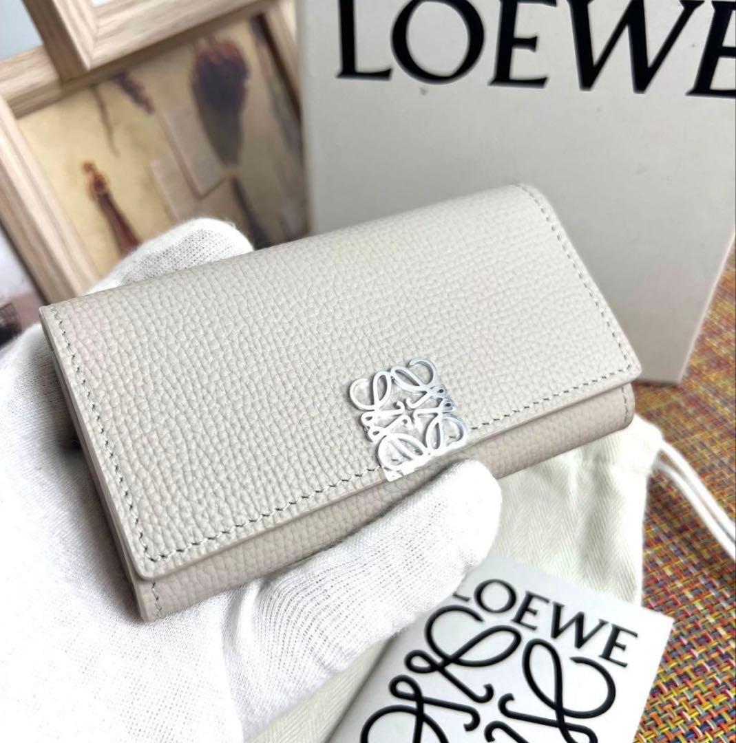 新品未使用LOEWE ロエベ アナグラム　キーケース　ぺブルグレインカーフ