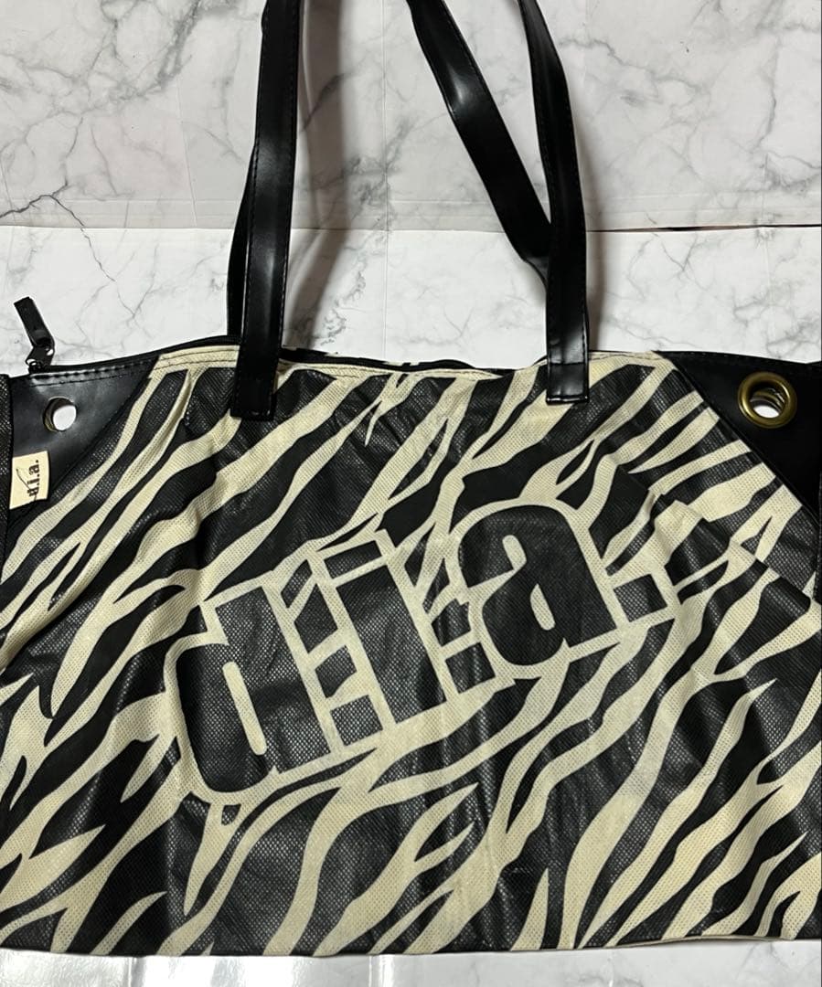 【激レア】d.i.a. ゼブラ柄 ショップバック 平成ギャル トートバッグ