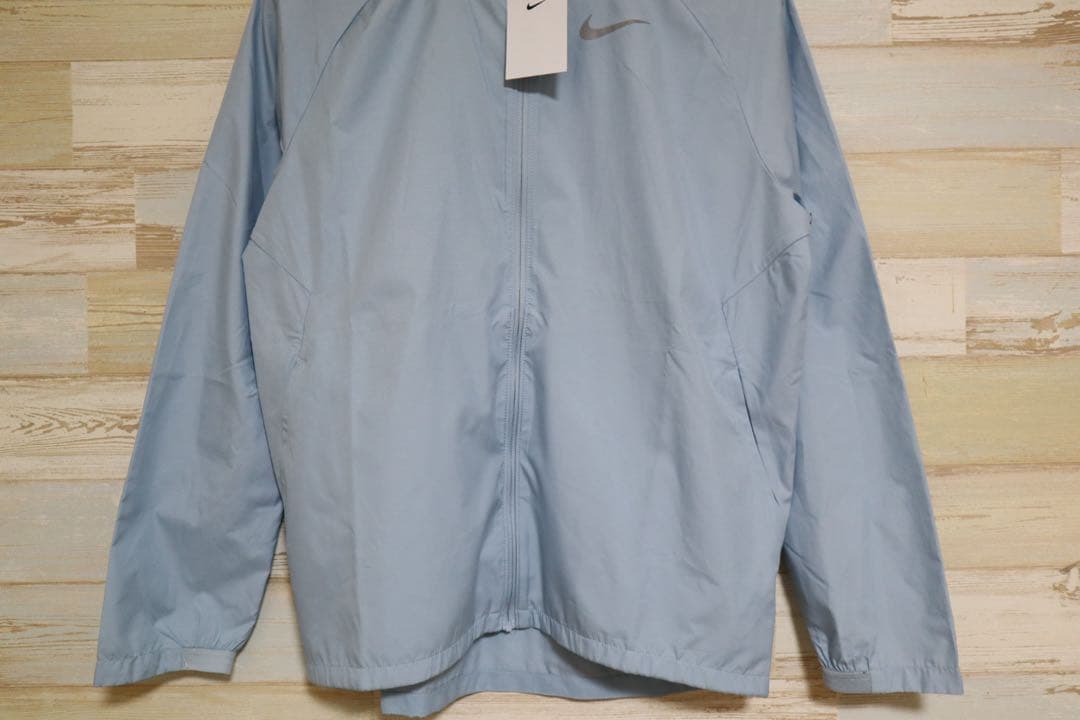 新品　ナイキ エッセンシャル メンズ フーデッド ランニングジャケット　撥水
