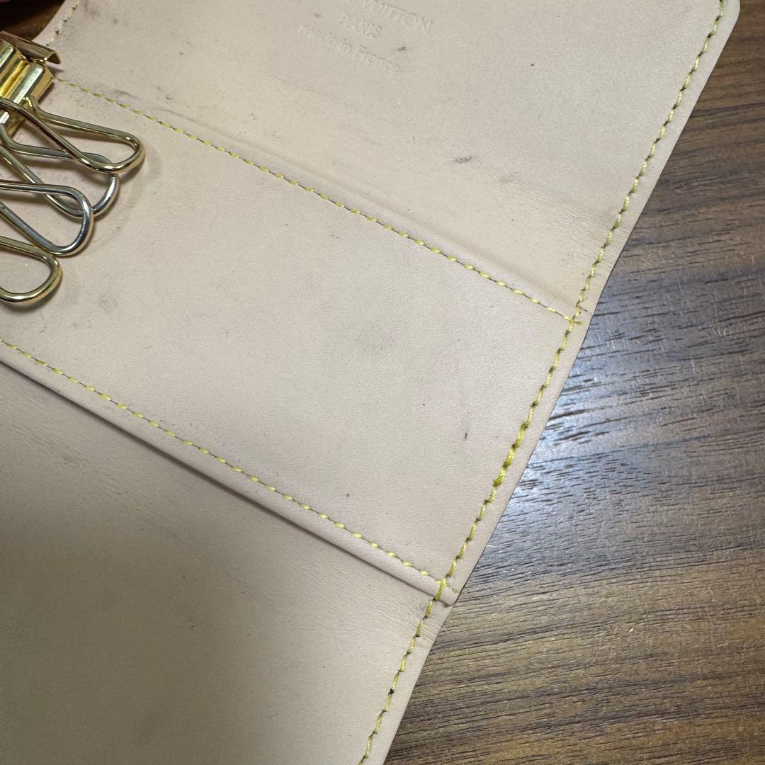 LOUIS VUITTON マルチカラー キーケース
