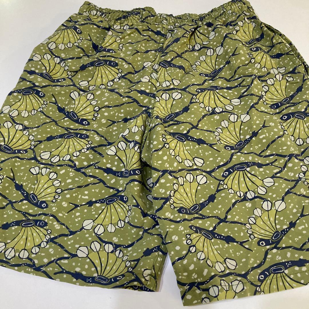 patagonia バギーズ　男の子用 オリーブグリーン