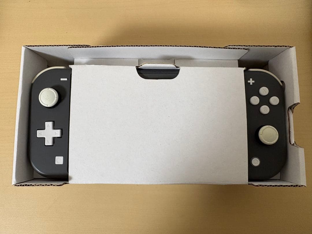 Nintendo Switch liteとあつまれどうぶつの森 セット