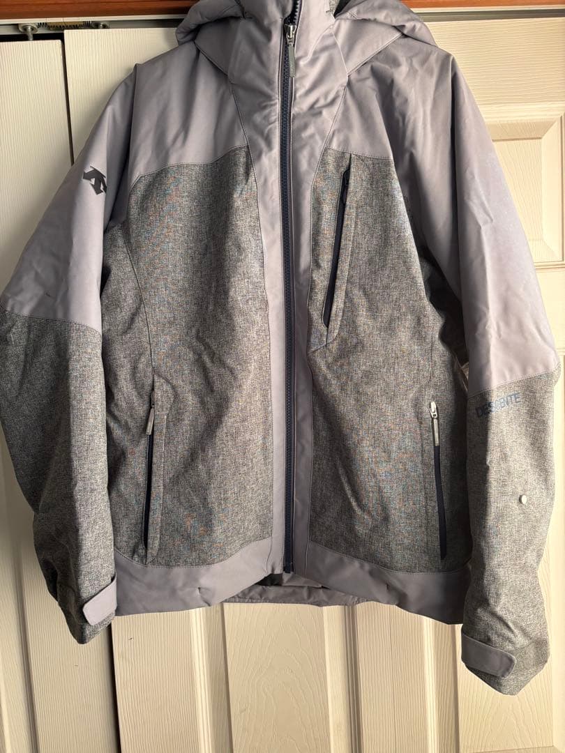 DESCENTE　デサント　ユニセックス　スキーウェア