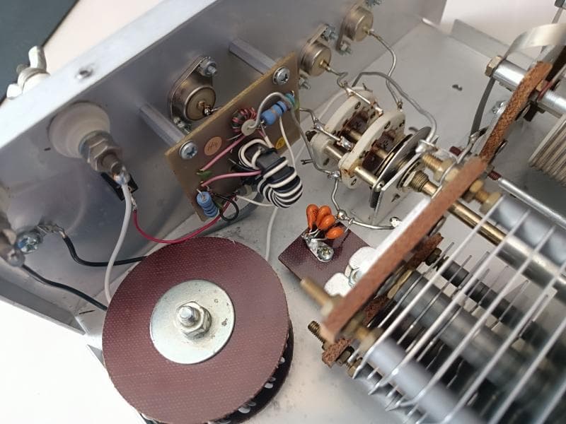 MFJ-986 (3kW ローラーインダクターチューナー）
