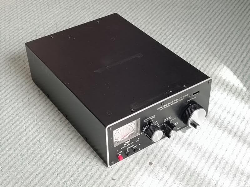 MFJ-986 (3kW ローラーインダクターチューナー）
