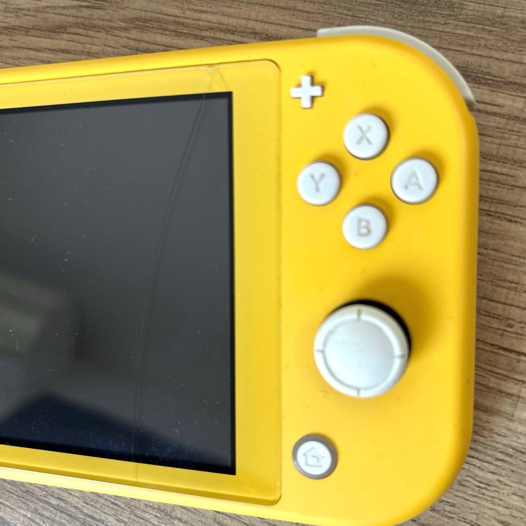 Nintendo SwitchLight 【ジャンク品】 イエロー
