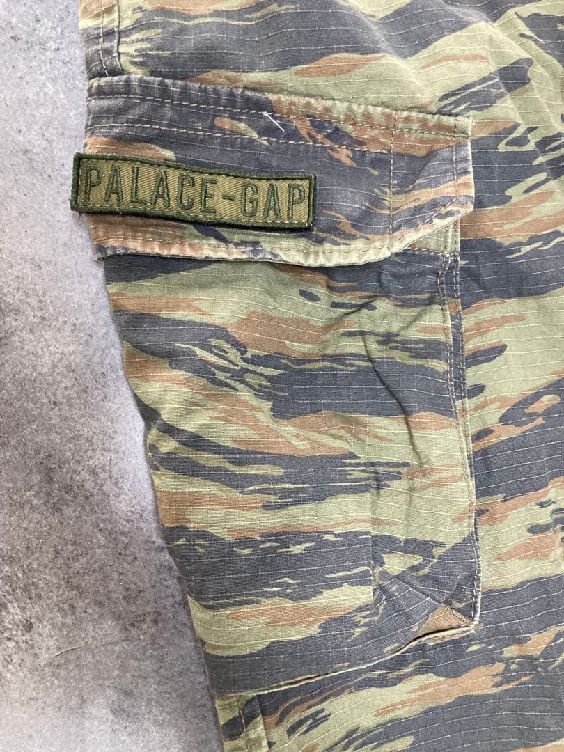 菜*読様 中古美品 PALACE x Gap Cargo Camo