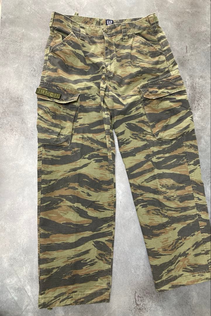 菜*読様 中古美品 PALACE x Gap Cargo Camo