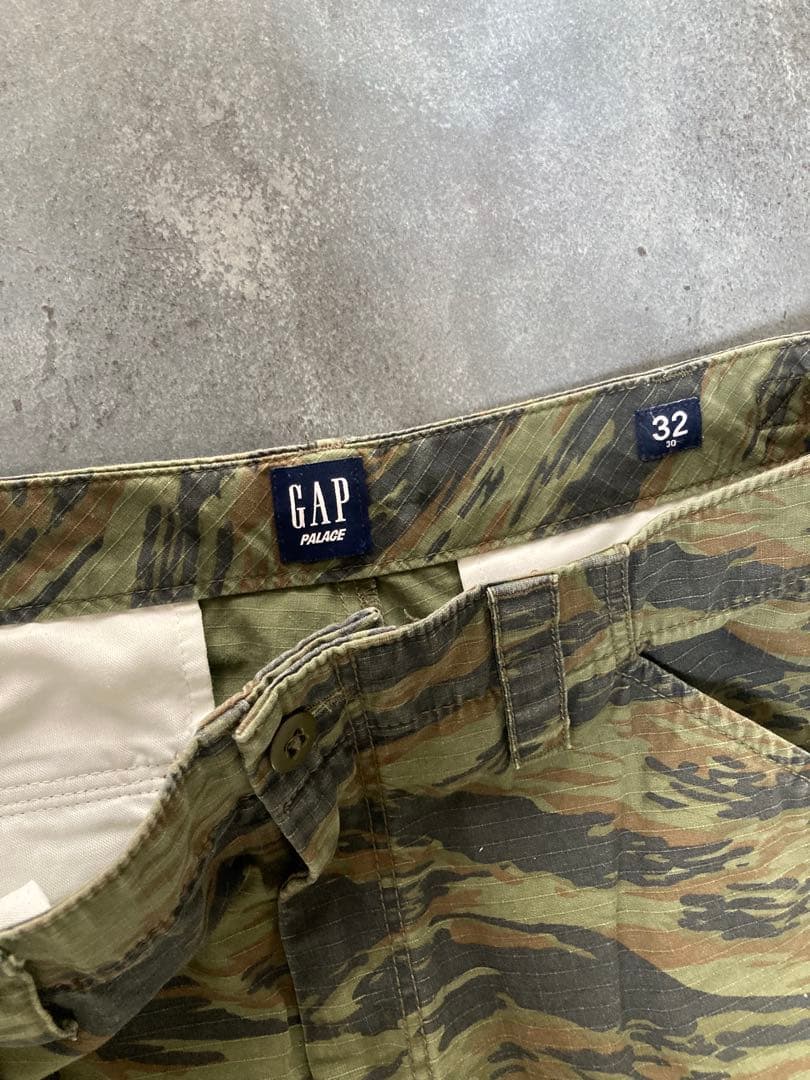 菜*読様 中古美品 PALACE x Gap Cargo Camo