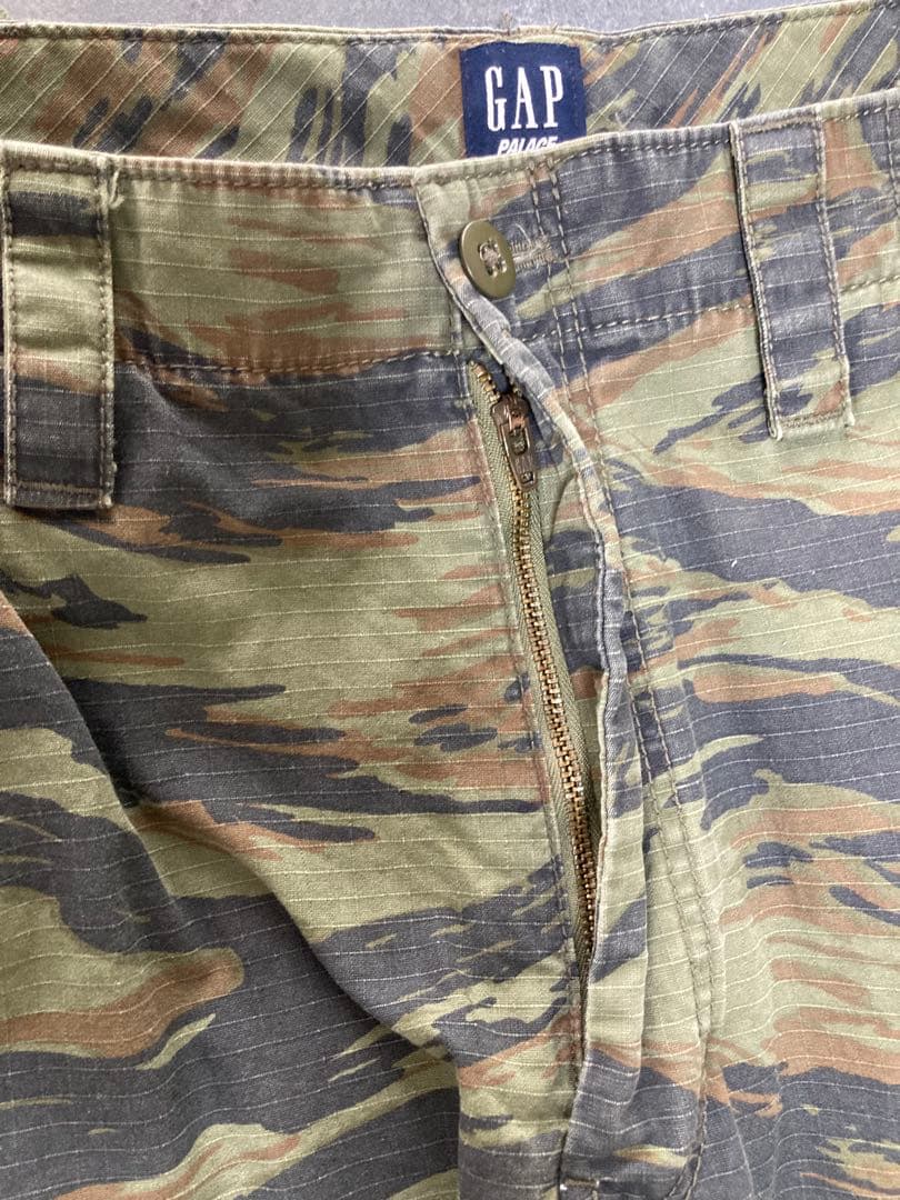 菜*読様 中古美品 PALACE x Gap Cargo Camo