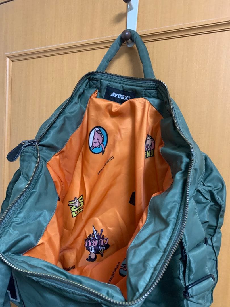 チェンソーマン × AVIREX ヘルメットバッグ