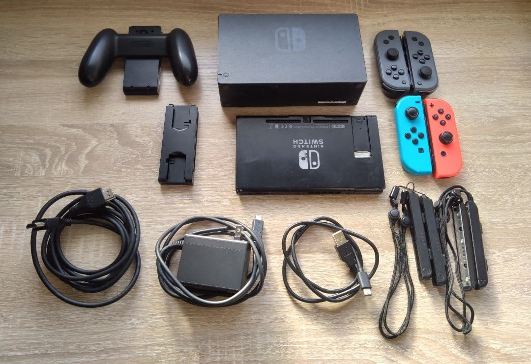 Nintendo Switch 本体 青/オレンジ Joy-Con おまけ付き